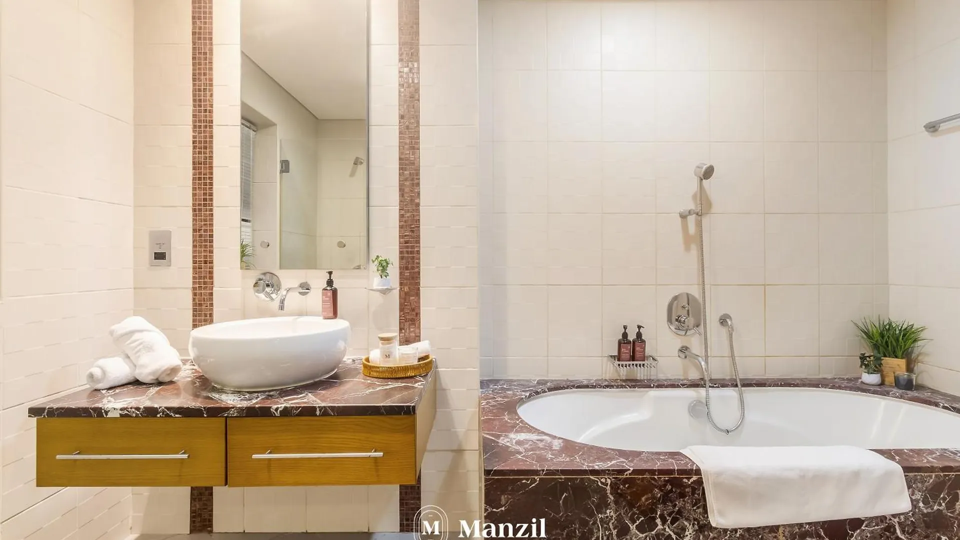 Lux 3Br W Maids Apartment In Jbr Near Top Attractions Dubai 0*,