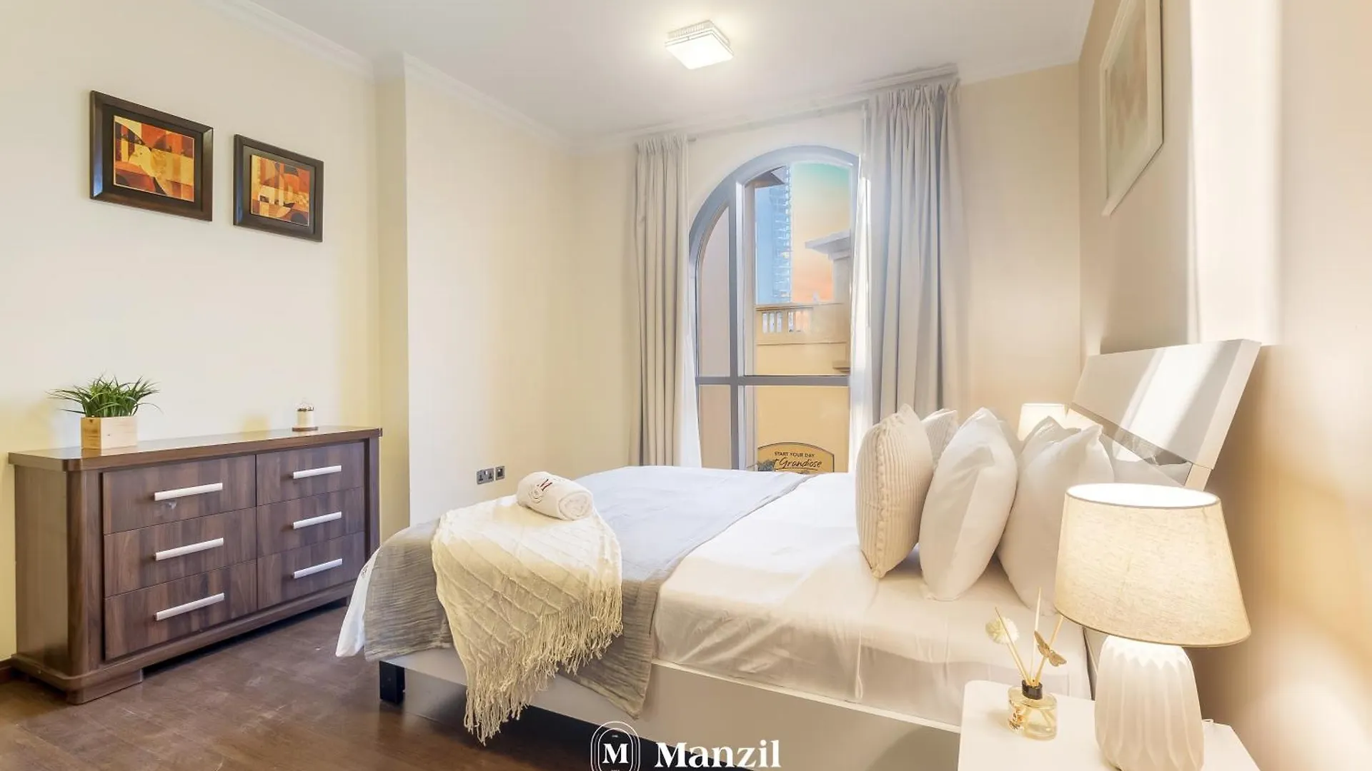 Lux 3Br W Maids Apartment In Jbr Near Top Attractions Dubaj 0*,