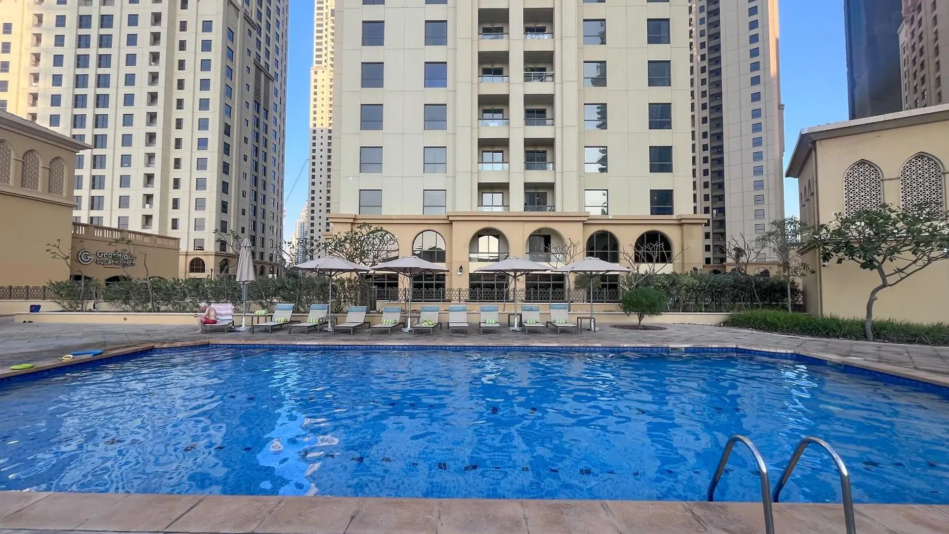 Lux 3Br W Maids Apartment In Jbr Near Top Attractions Dubaj
